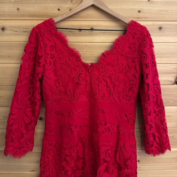 Tadashi Shoji 8 Lace Red Lace 3/4 Sleeve Sheath Dress Valentines Romantic - Picture 8 of 13